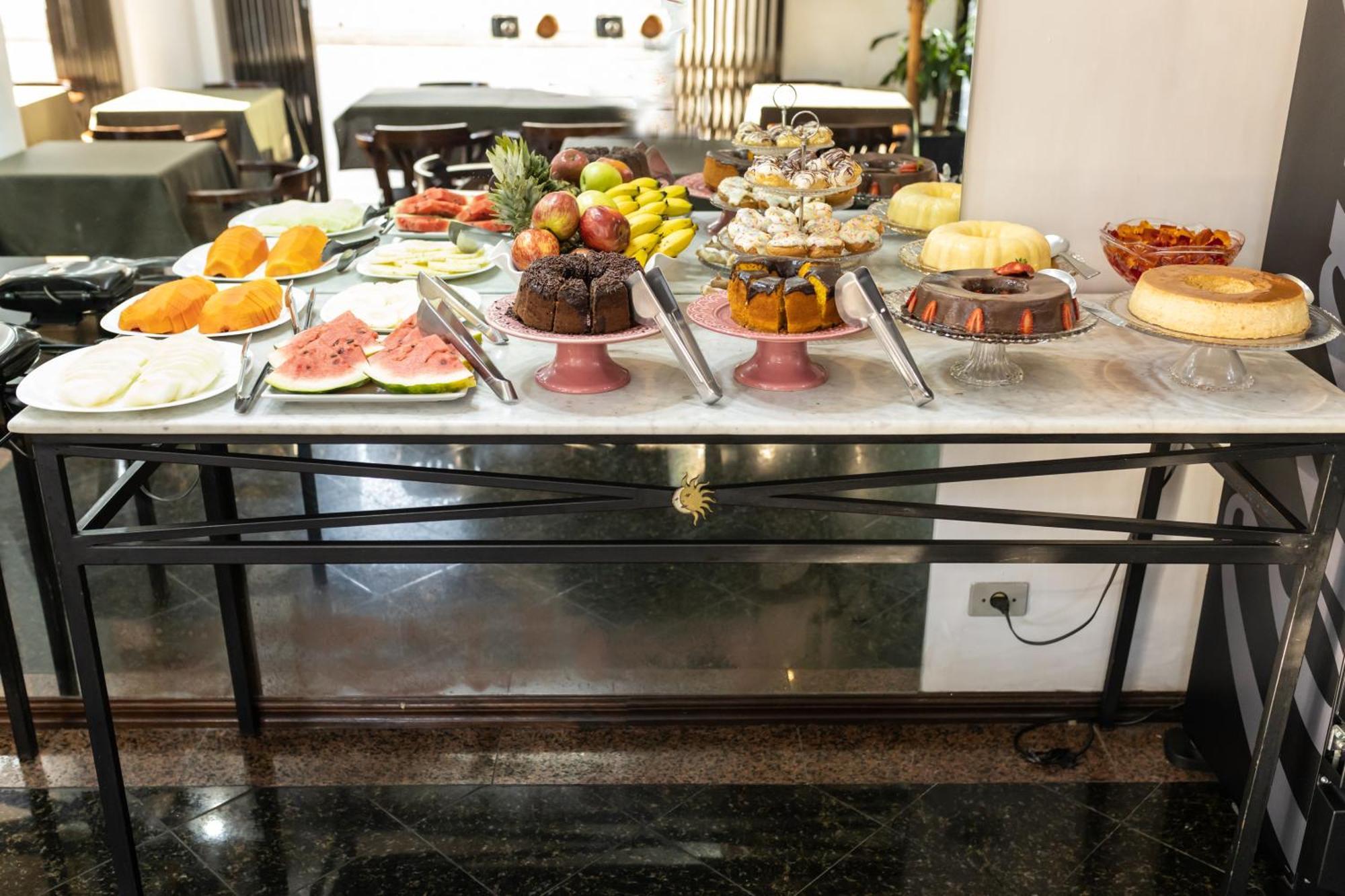 Golden Star Hotel