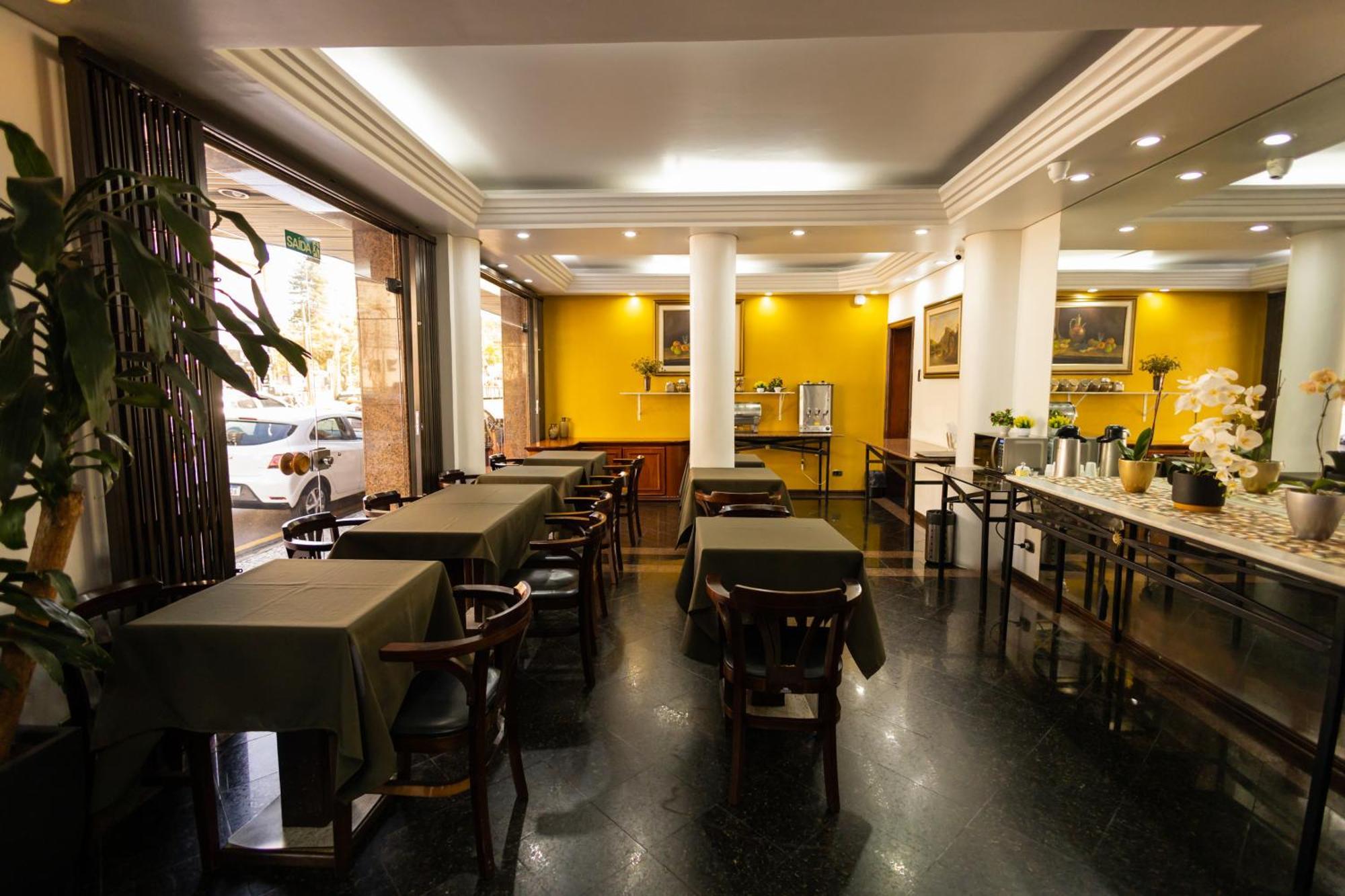 Golden Star Hotel 3*